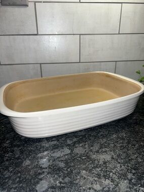 10x15 RETIRED PAMPERED CHEF Rectangular stoneware baker.